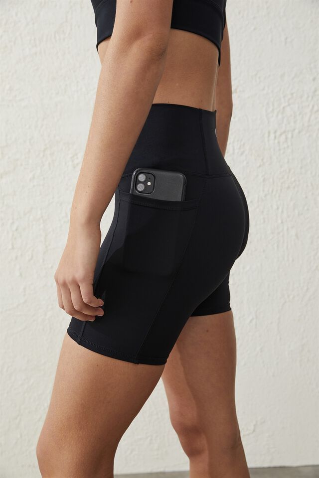 Cotton On Women's Body Premium Ultimate Booty Pocket 2.0 Shorts