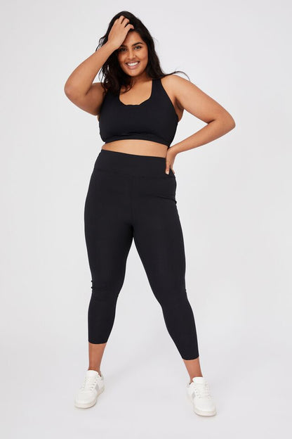 Cotton On BODY Women's Curve Active Strappy Sports Crop