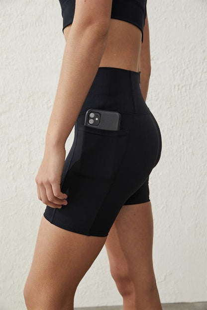 Cotton On Women's Body Premium Ultimate Booty Pocket 2.0 Shorts