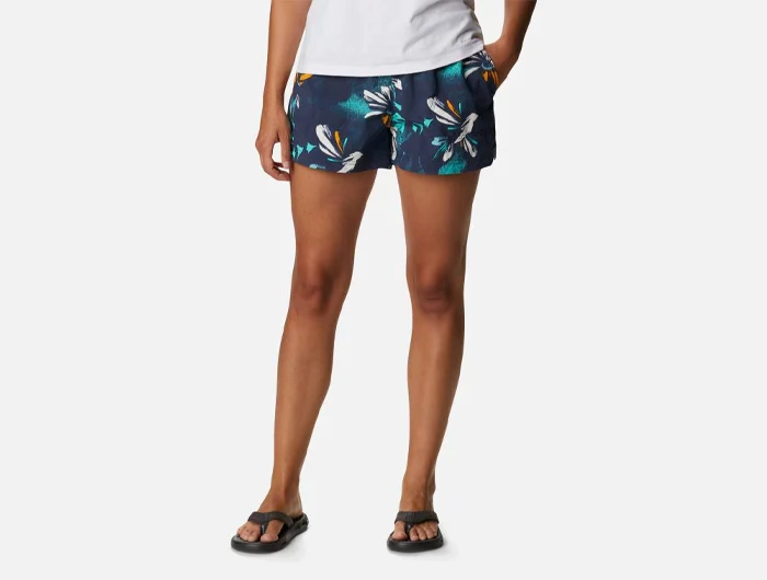 Columbia Women's Bogata Bay™ Stretch Printed Shorts