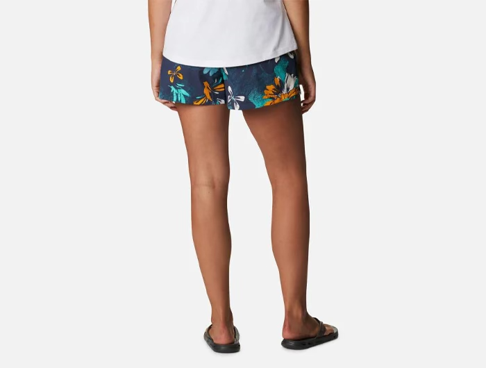 Columbia Women's Bogata Bay™ Stretch Printed Shorts